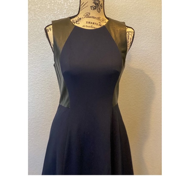 Eliza J Blue Dress with Black Leather Colorblock Side Panel, size 6 - Picture 10 of 12